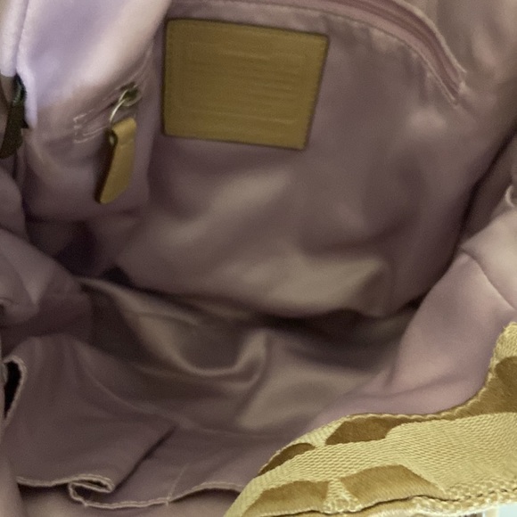 Coach Kristine Signature Handbag - Gently Used - Great Condition Large -… - Picture 10 of 11